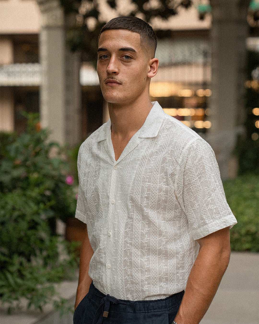 Camisa casual bordada