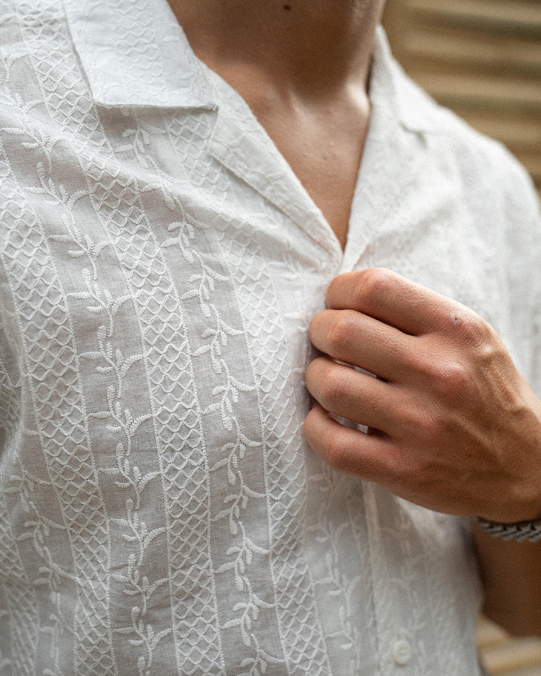 Camisa casual bordada